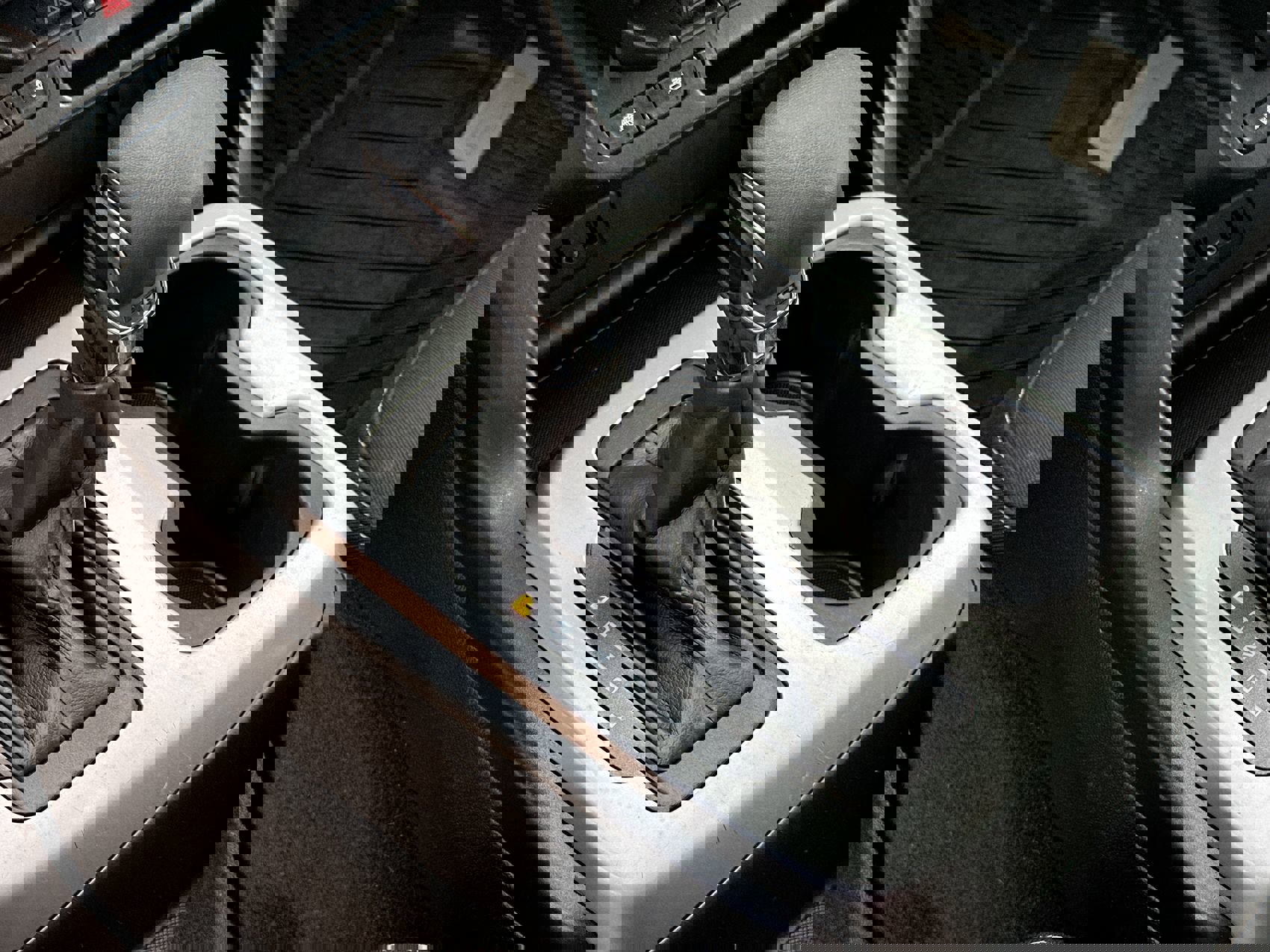 2022 Chevrolet Colorado LT photo 14