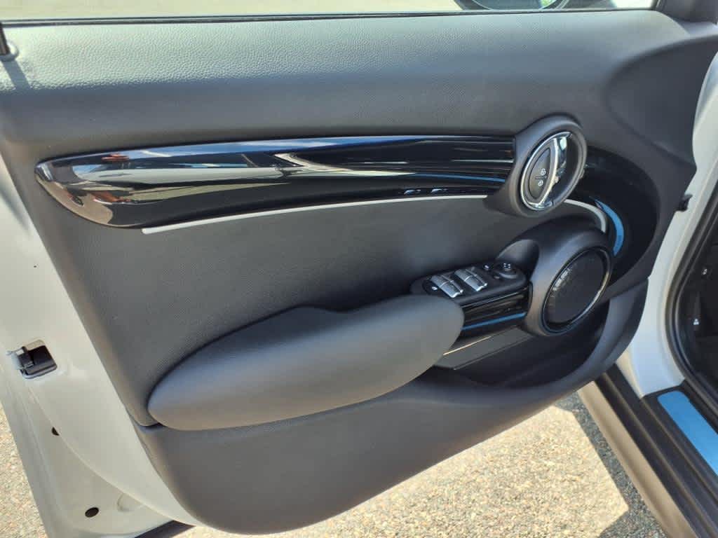 2022 Mini Cooper 4 Door Hardtop S photo 10