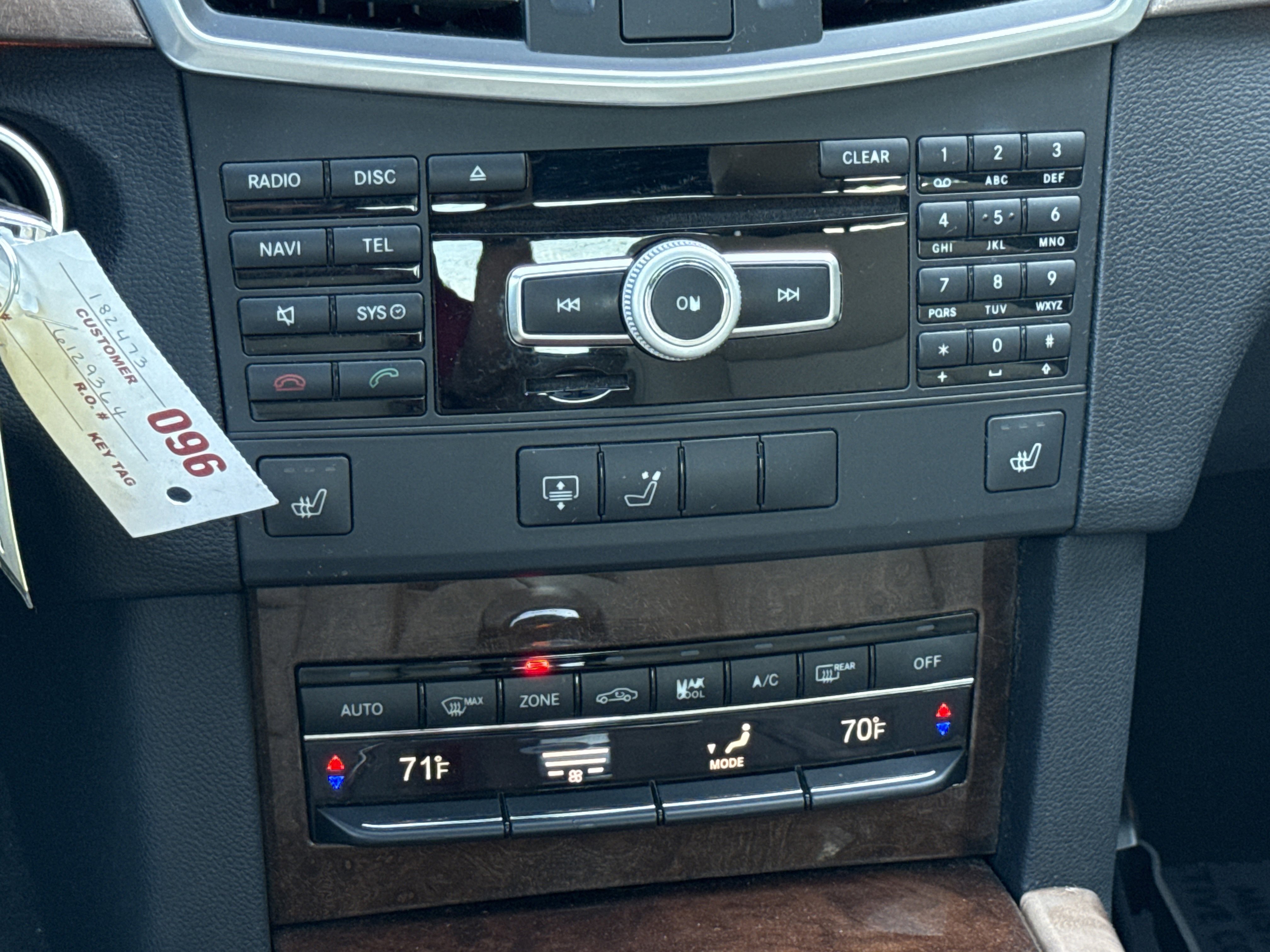 2012 Mercedes Benz E 350 Sport BlueTEC photo 3