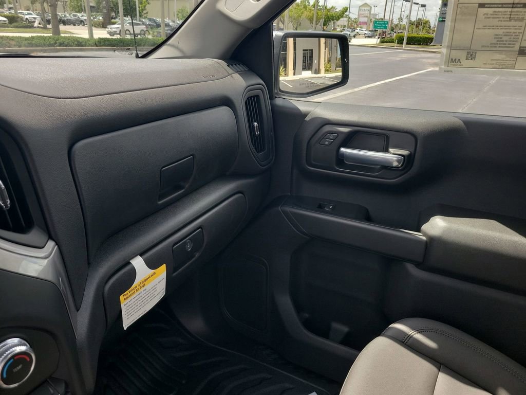 2025 Gmc Sierra Base photo 26