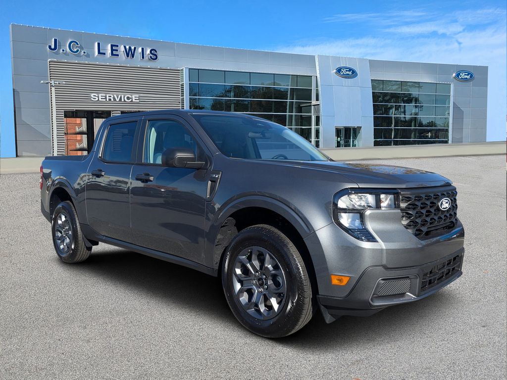 2025 Ford Maverick XLT's photo