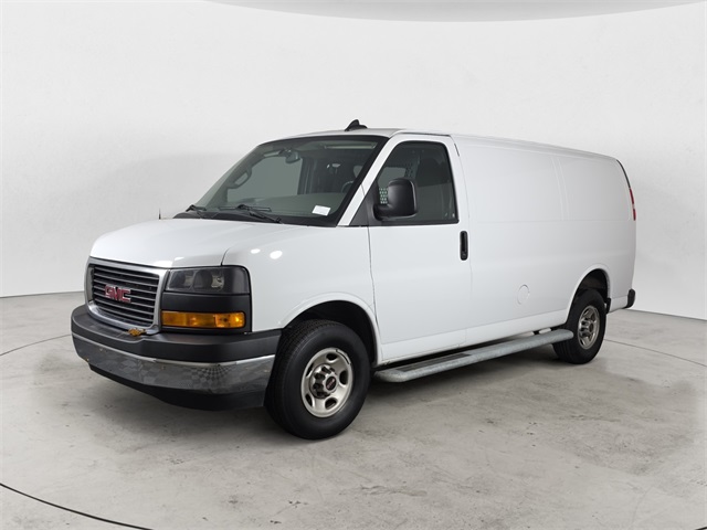 2024 GMC Savana Cargo Work Van's photo