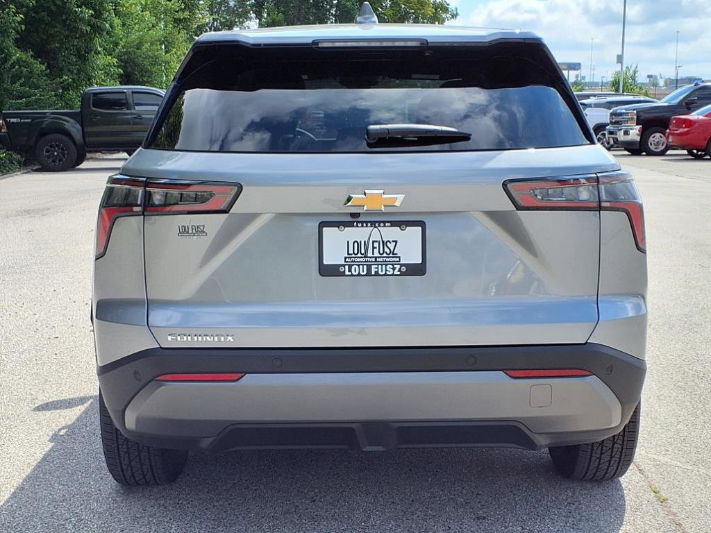 2026 Chevrolet Equinox LT photo 19