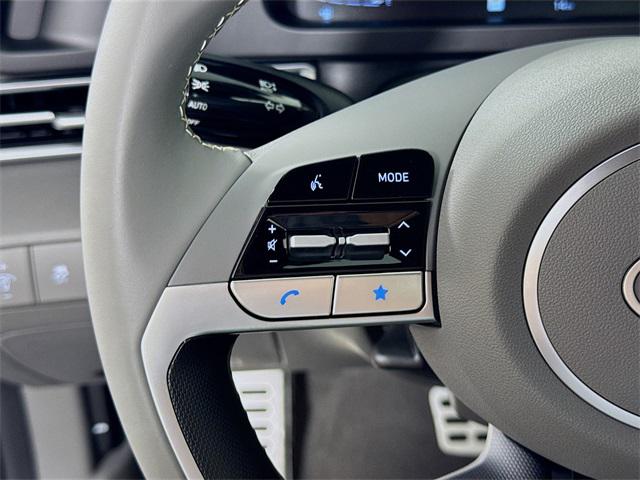 2025 Hyundai Elantra SEL Sport photo 14