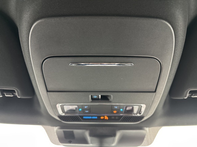 2023 Ford F-150 Lariat photo 22