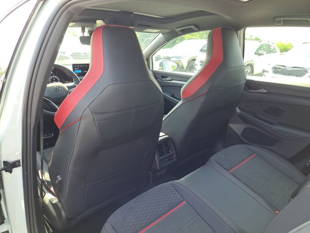 2025 Volkswagen Golf GTI SE photo 13
