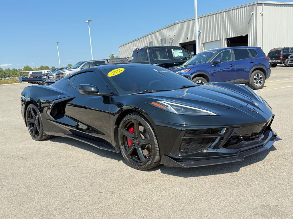 2022 Chevrolet Corvette Stingray 2LT photo 2