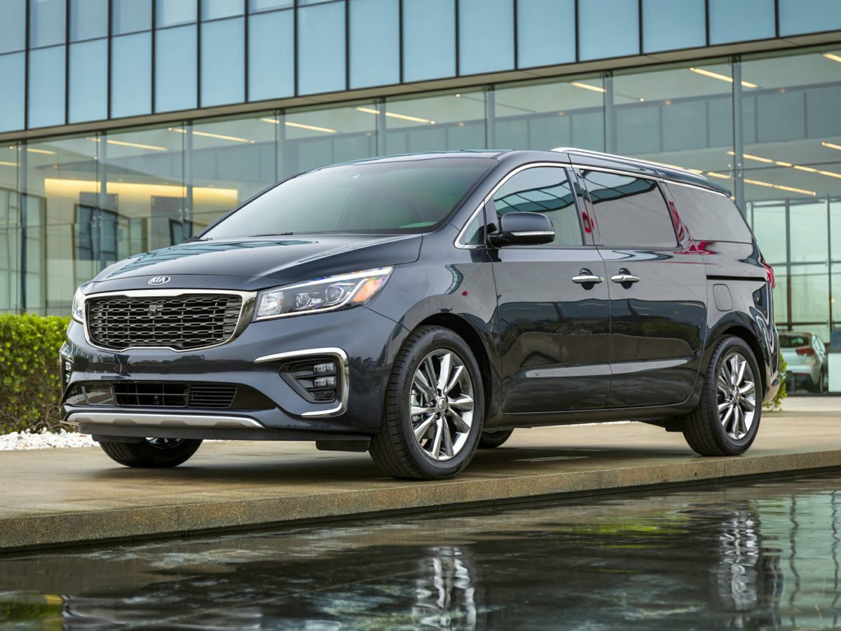 2019 Kia Sedona LX's photo