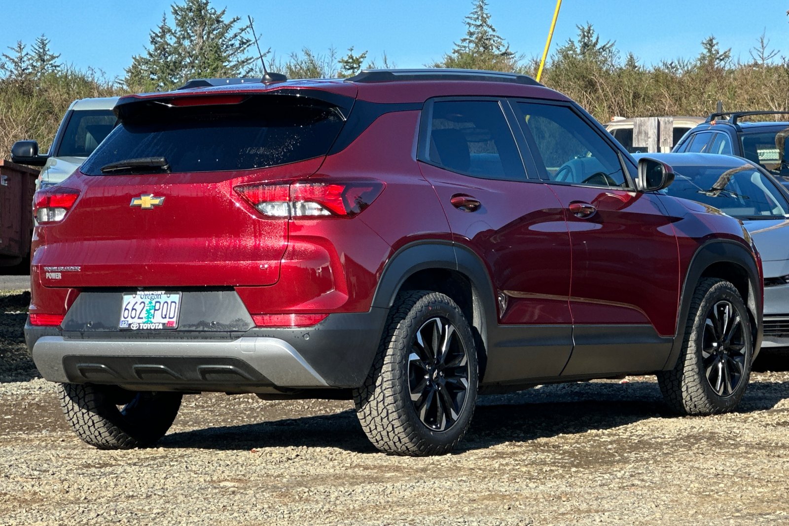 2022 Chevrolet Trailblazer LT photo 2
