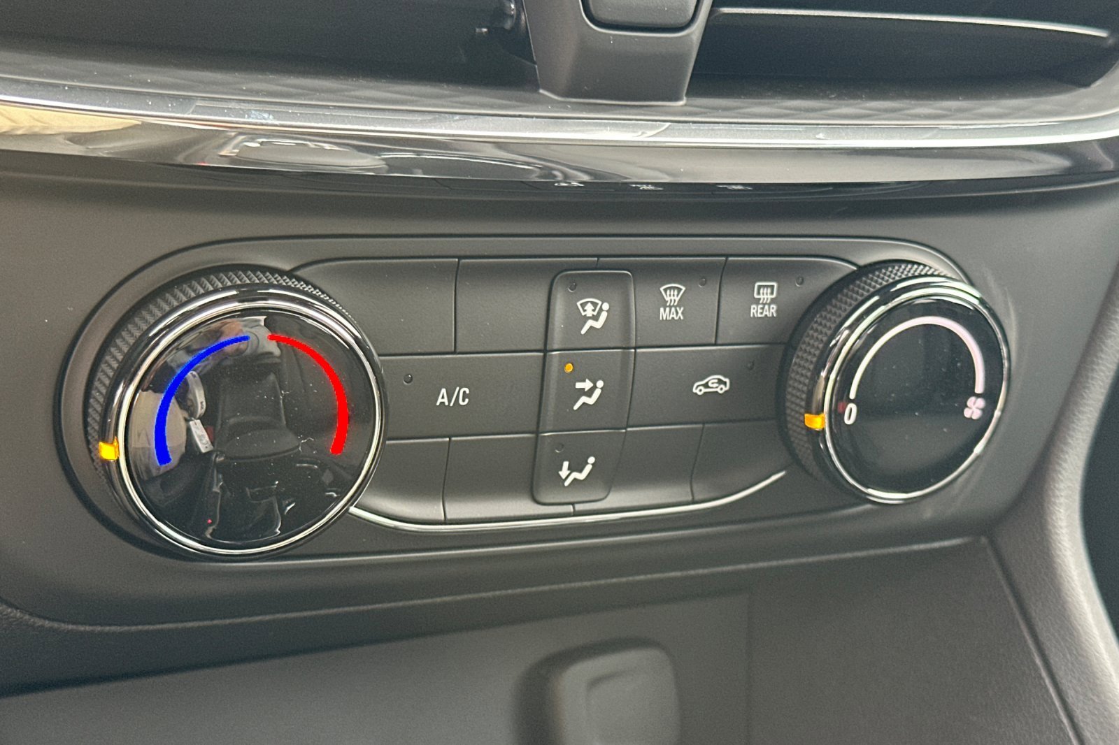 2025 Buick Encore GX Preferred photo 15