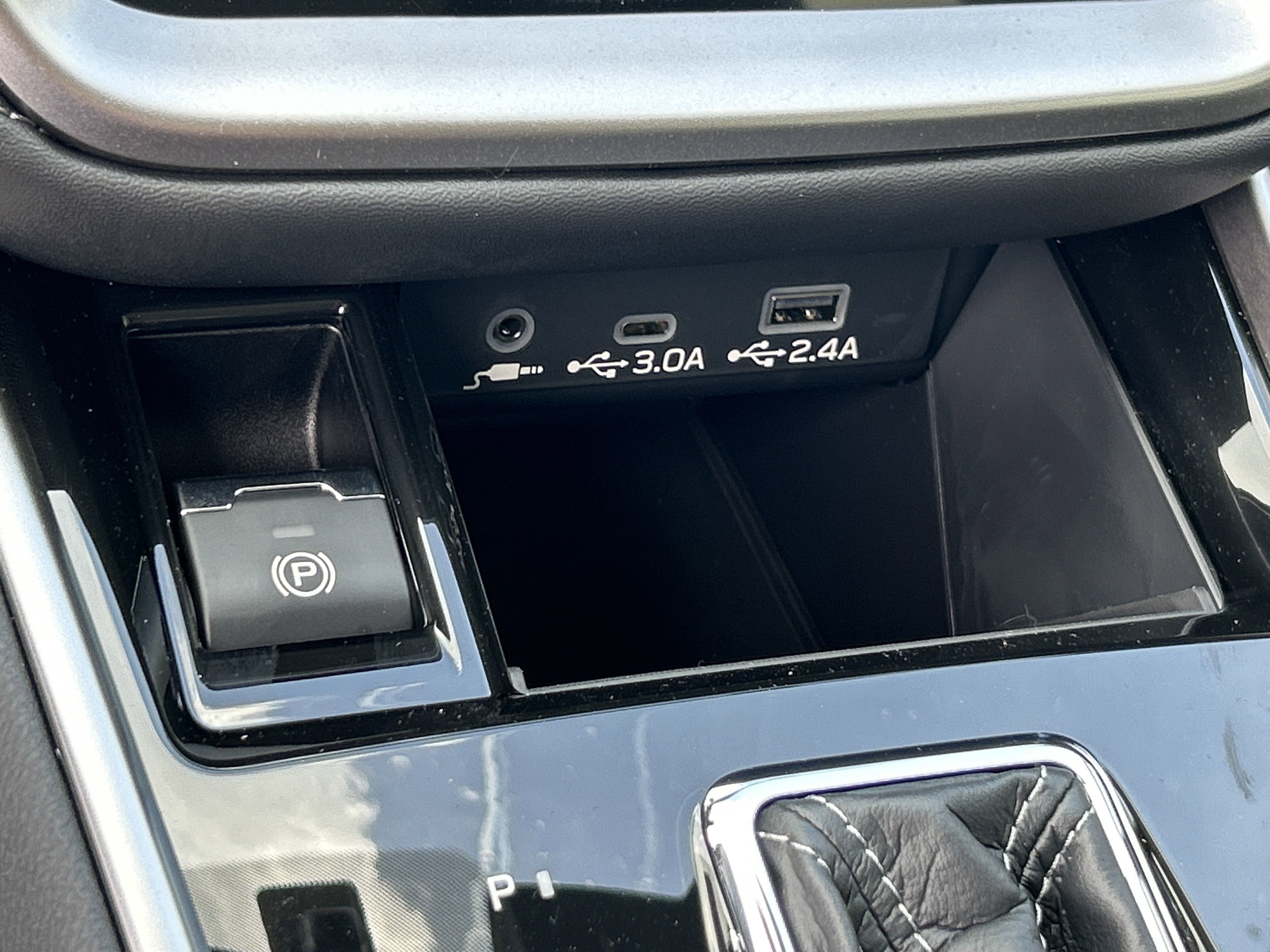 2025 Subaru Legacy Premium photo 5