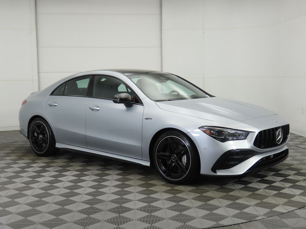 2025 Mercedes Benz CLA 35 AMG 4MATIC photo 3