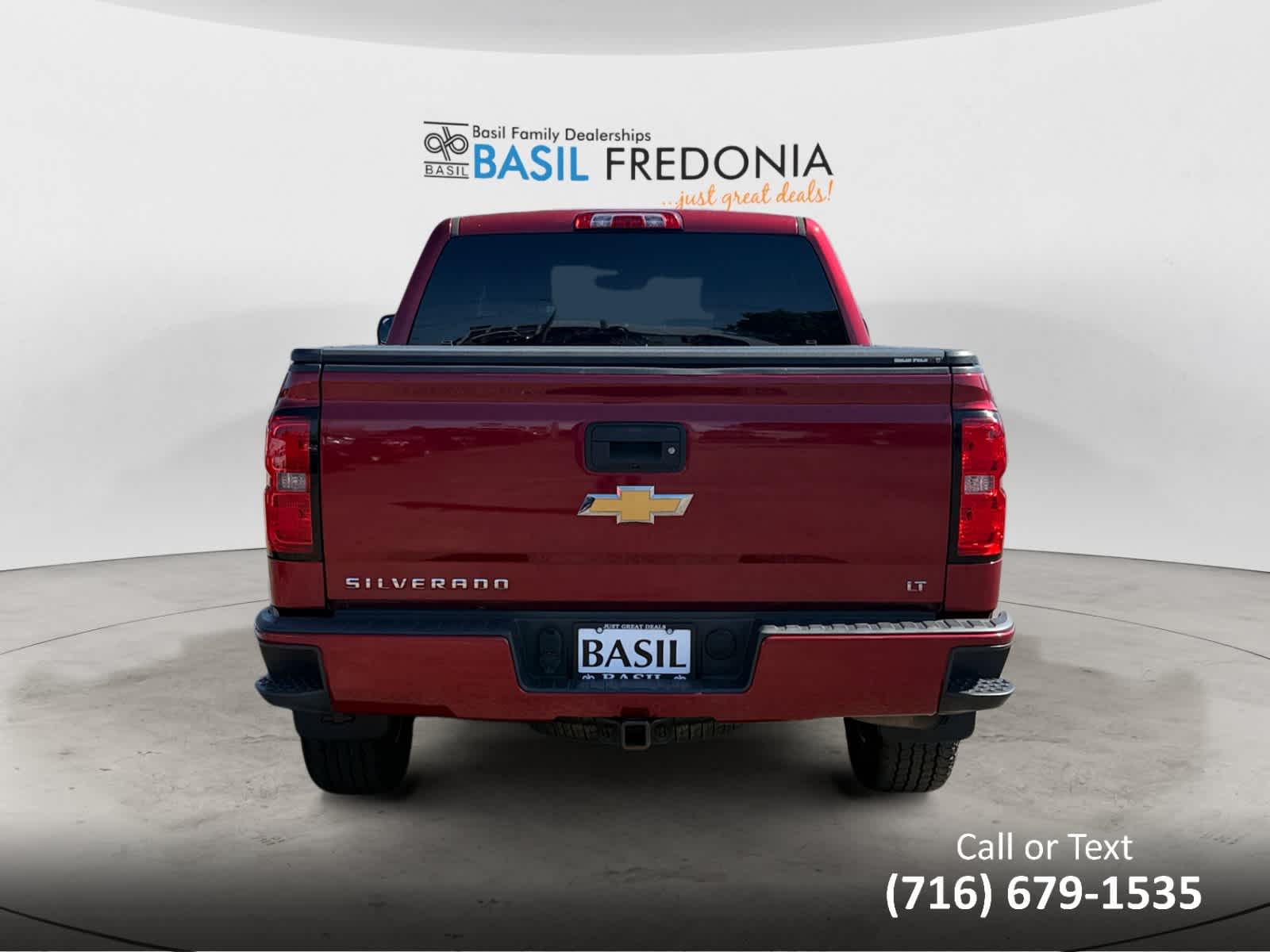 2018 Chevrolet Silverado 1500 LT photo 4