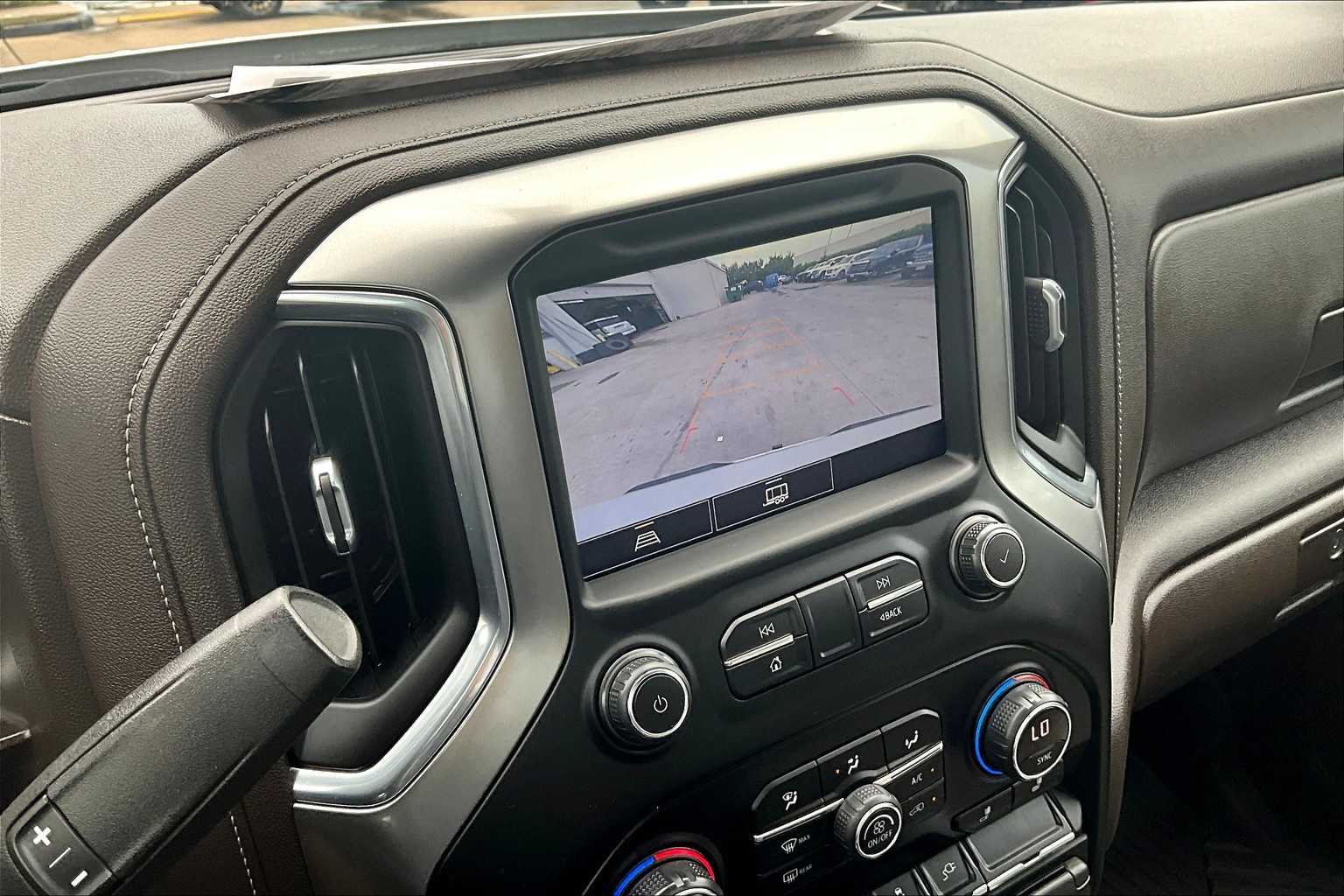 2021 Chevrolet Silverado 1500 RST photo 25