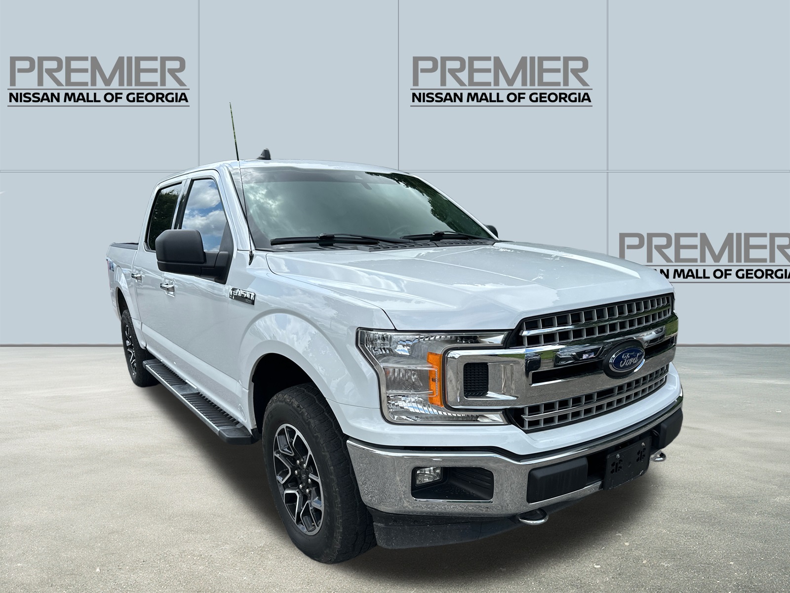 2019 Ford F-150 XLT photo 3