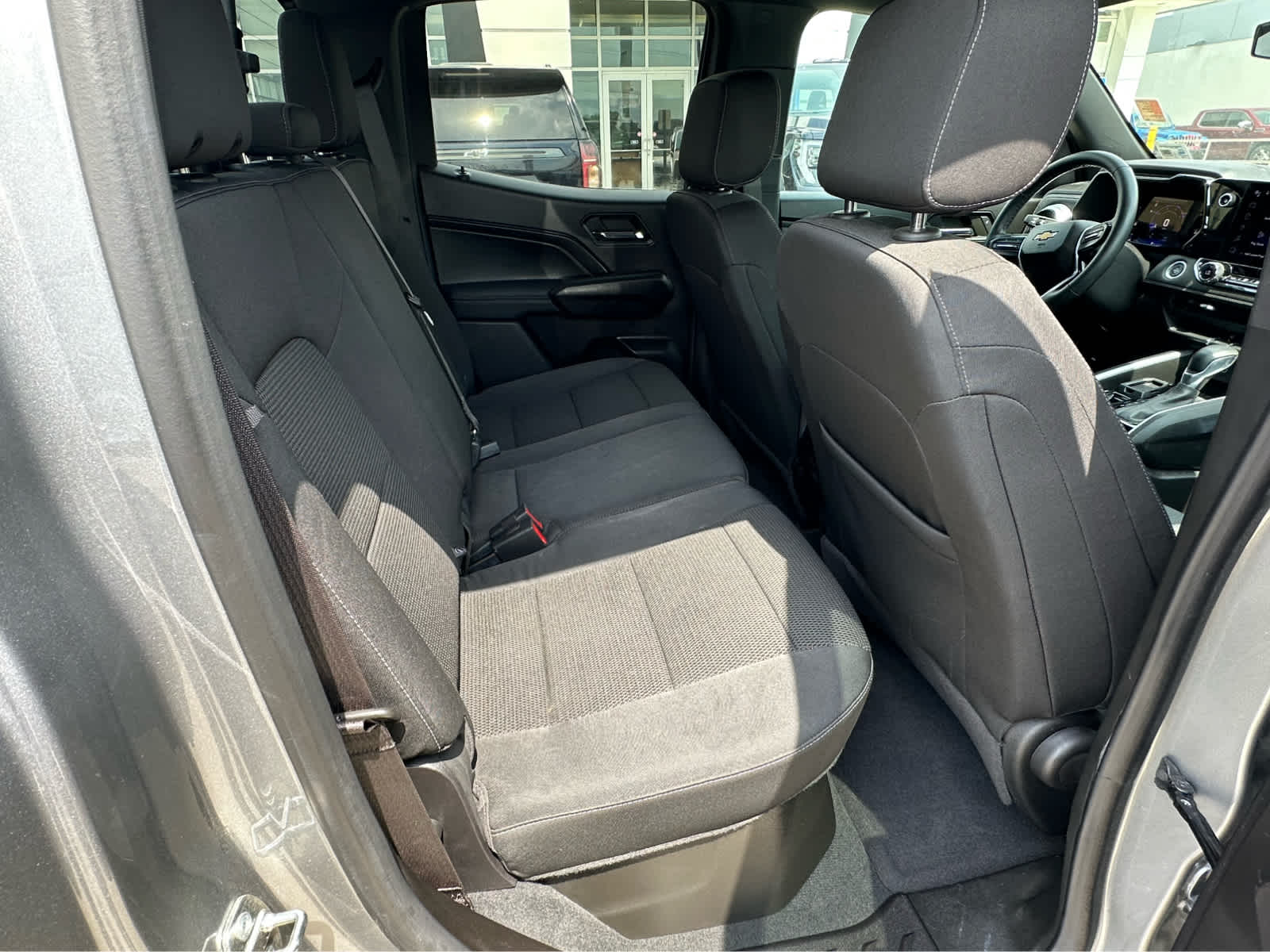 2023 Chevrolet Colorado LT photo 10