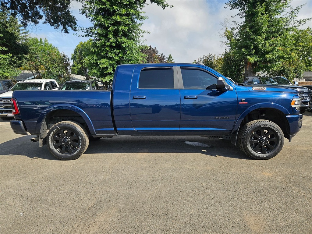 2022 Ram 2500 Laramie photo 8
