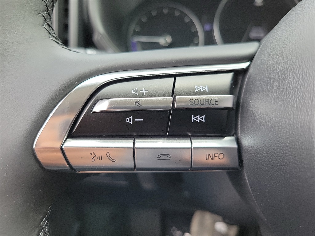 2025 Mazda CX-50 Premium Plus photo 6