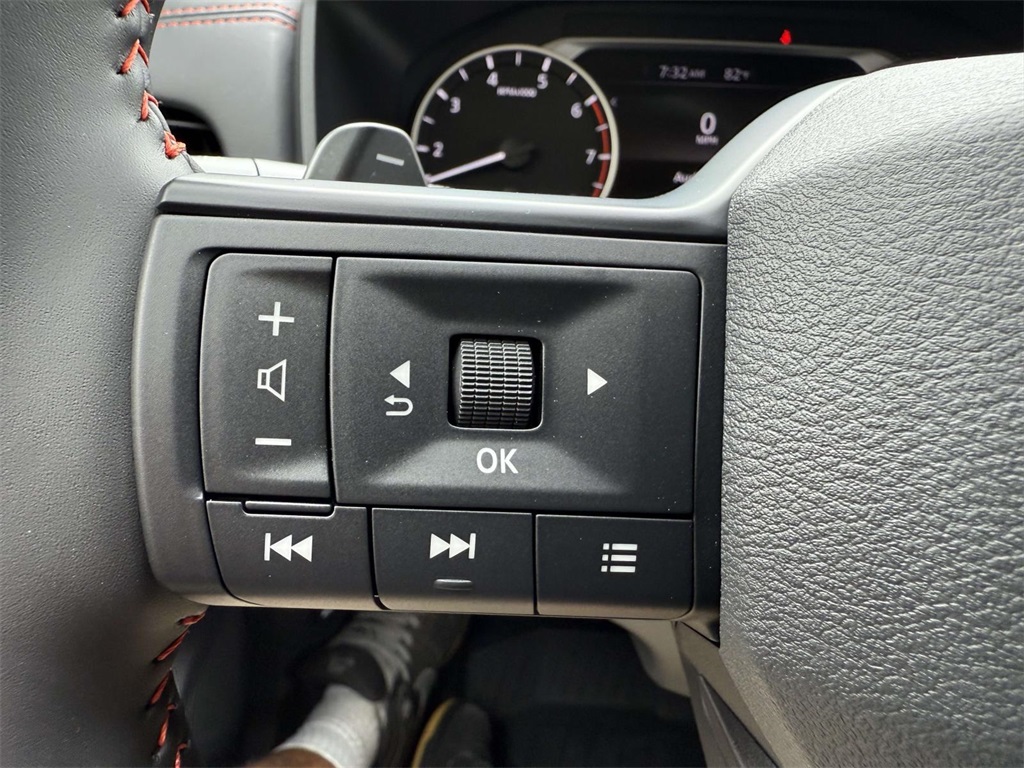 2026 Nissan Rogue SV photo 24