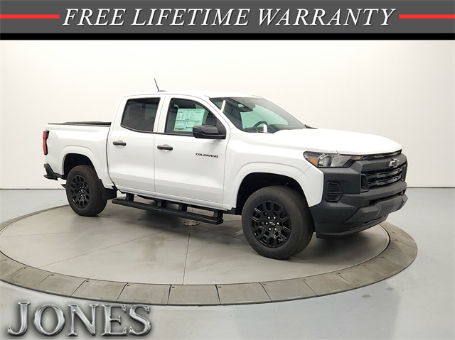 2026 Chevrolet Colorado Work Truck's photo