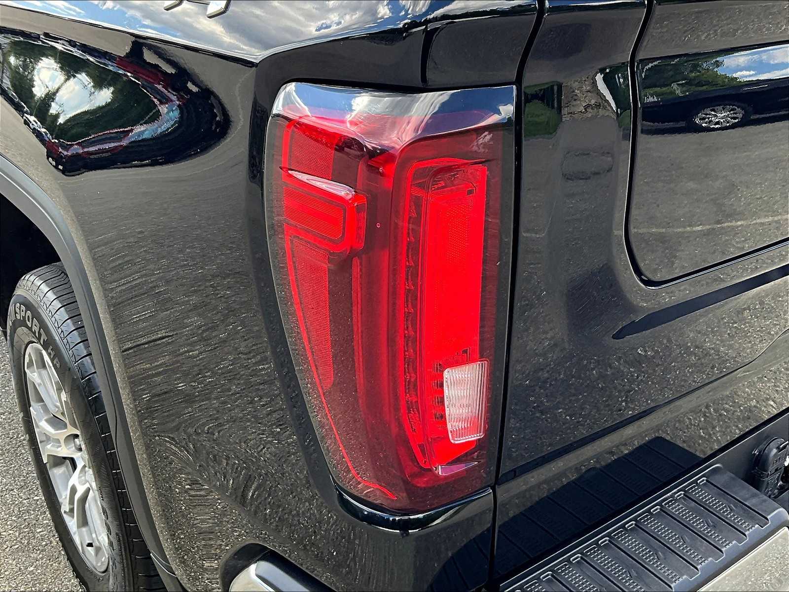 2024 Gmc Sierra 1500 SLT photo 35