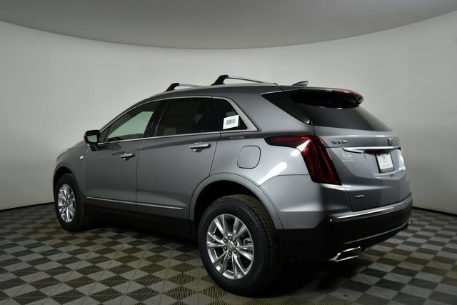 2025 Cadillac XT5 Luxury photo 3