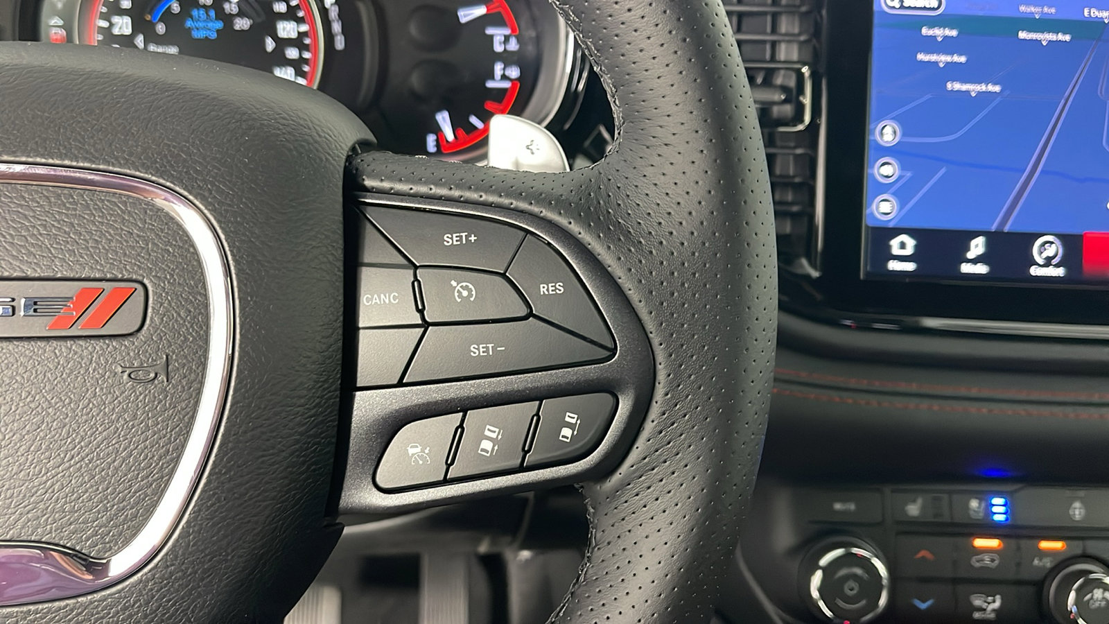 2025 Dodge Durango R/T Plus photo 27