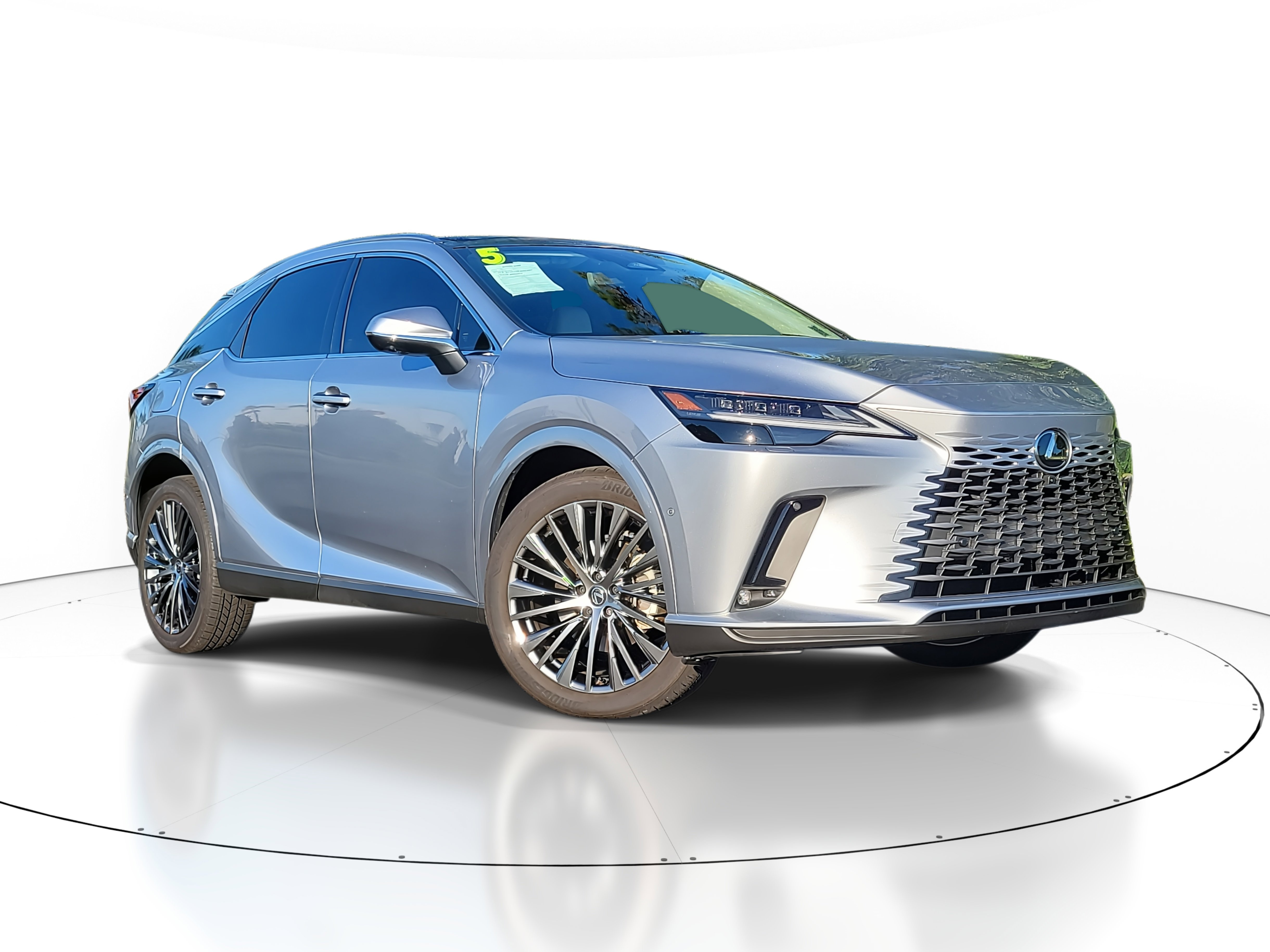 2025 Lexus RX PHEV 450h+'s photo