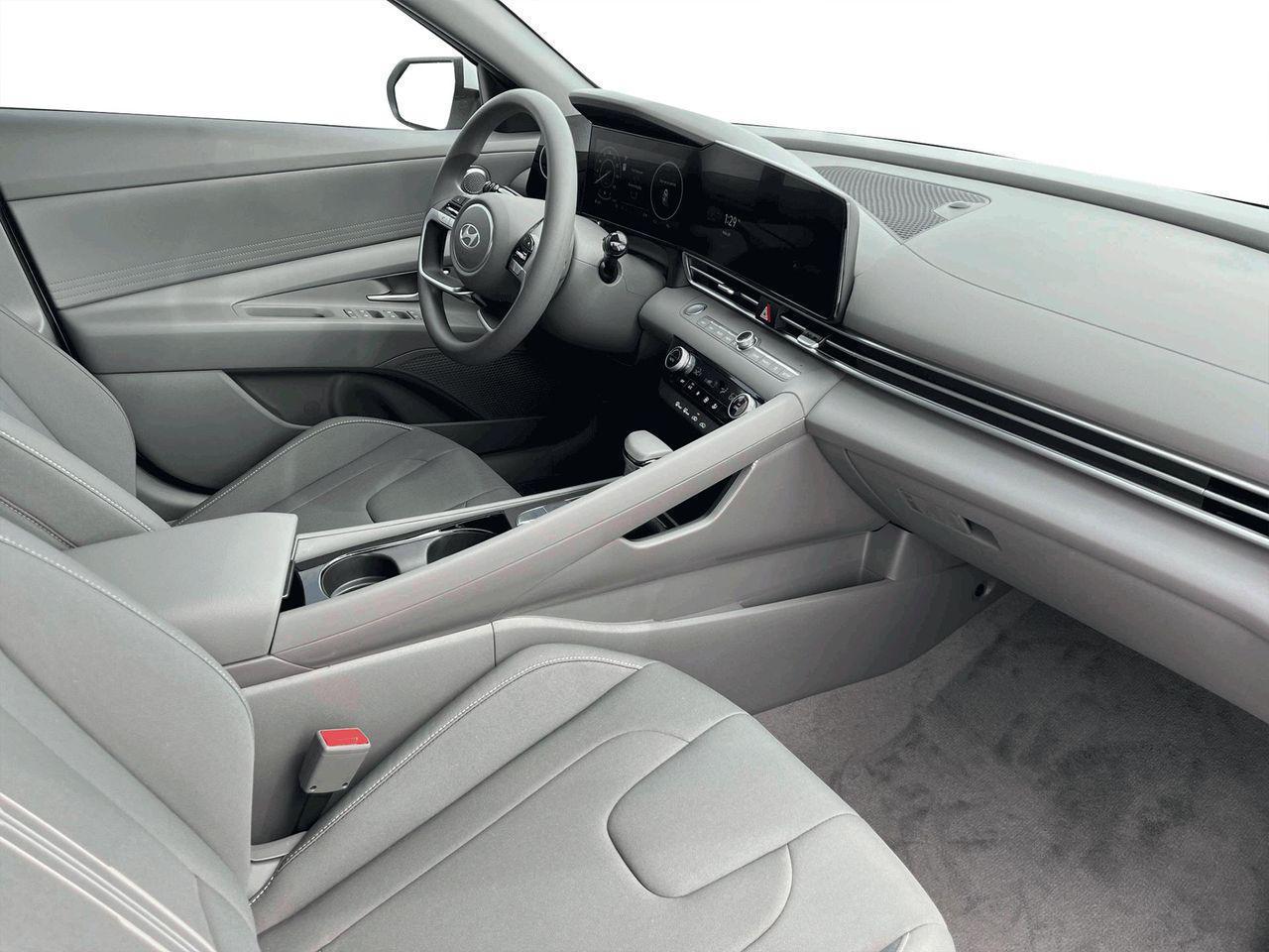 2025 Hyundai Elantra Hybrid Blue photo 15