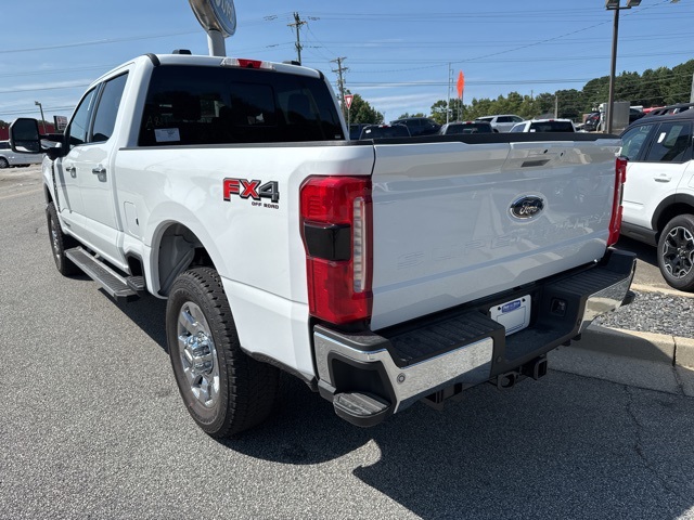 2026 Ford F-350 photo 9