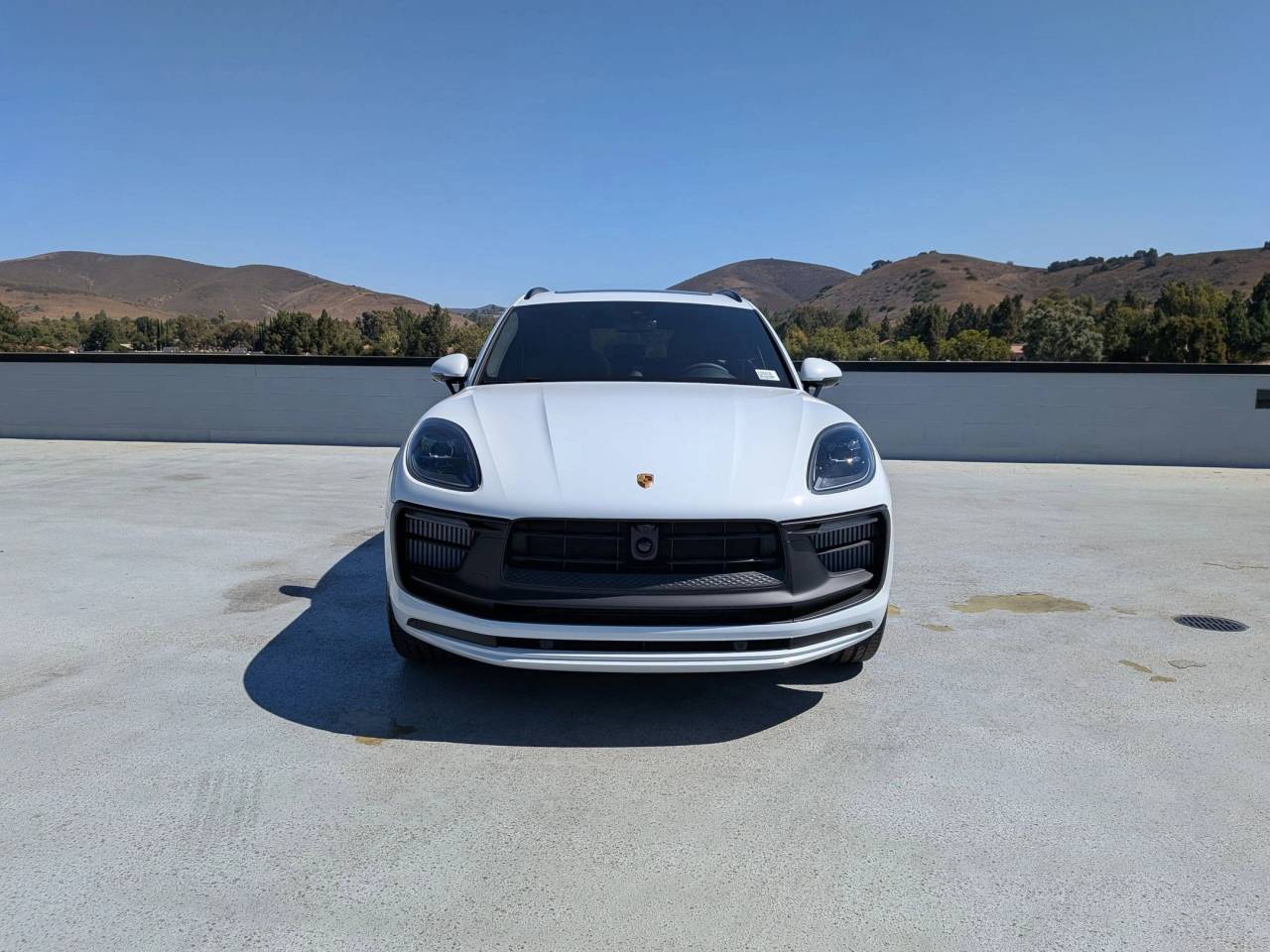 2025 Porsche Macan GTS photo 6