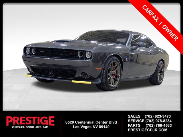 2023 Dodge Challenger R/T's photo