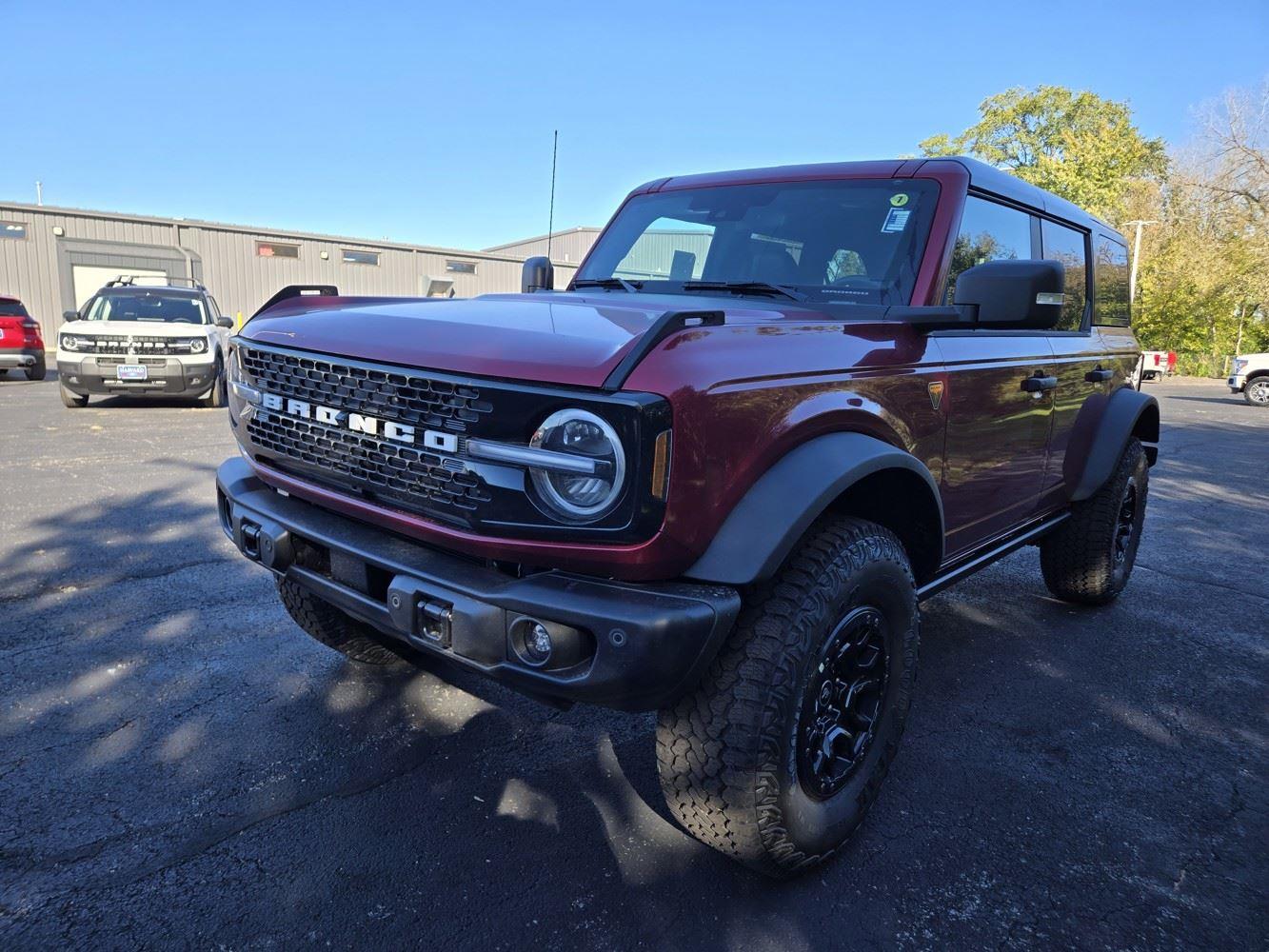 2025 Ford Bronco Badlands photo 2