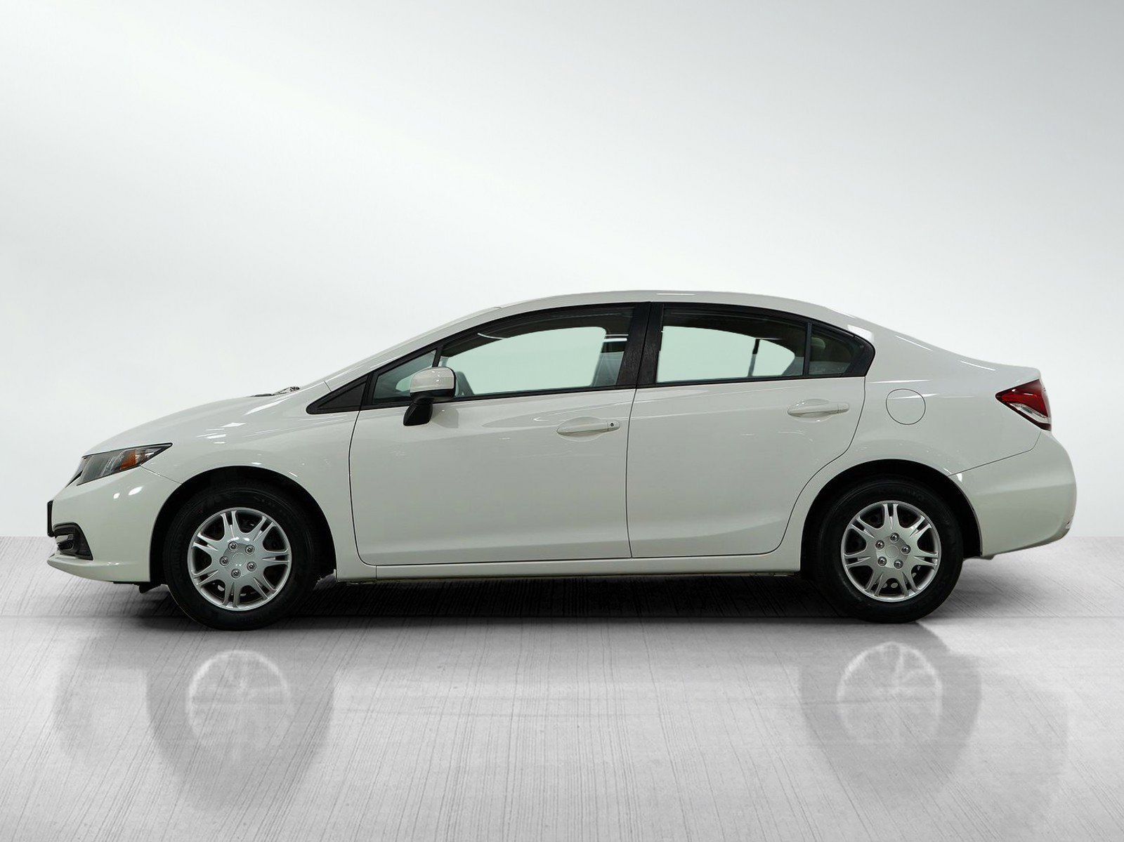 Used 2015 Honda Civic LX with VIN 19XFB2F5XFE073430 for sale in Burnsville, Minnesota
