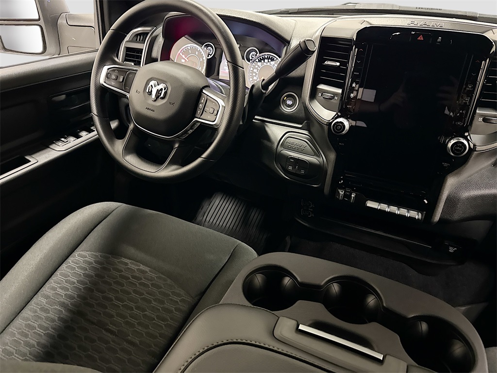 2026 Ram 2500 Tradesman photo 4