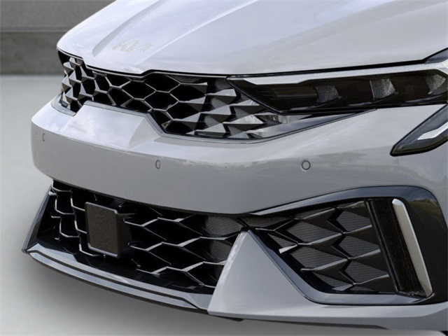 2025 Kia K5 GT-Line photo 4