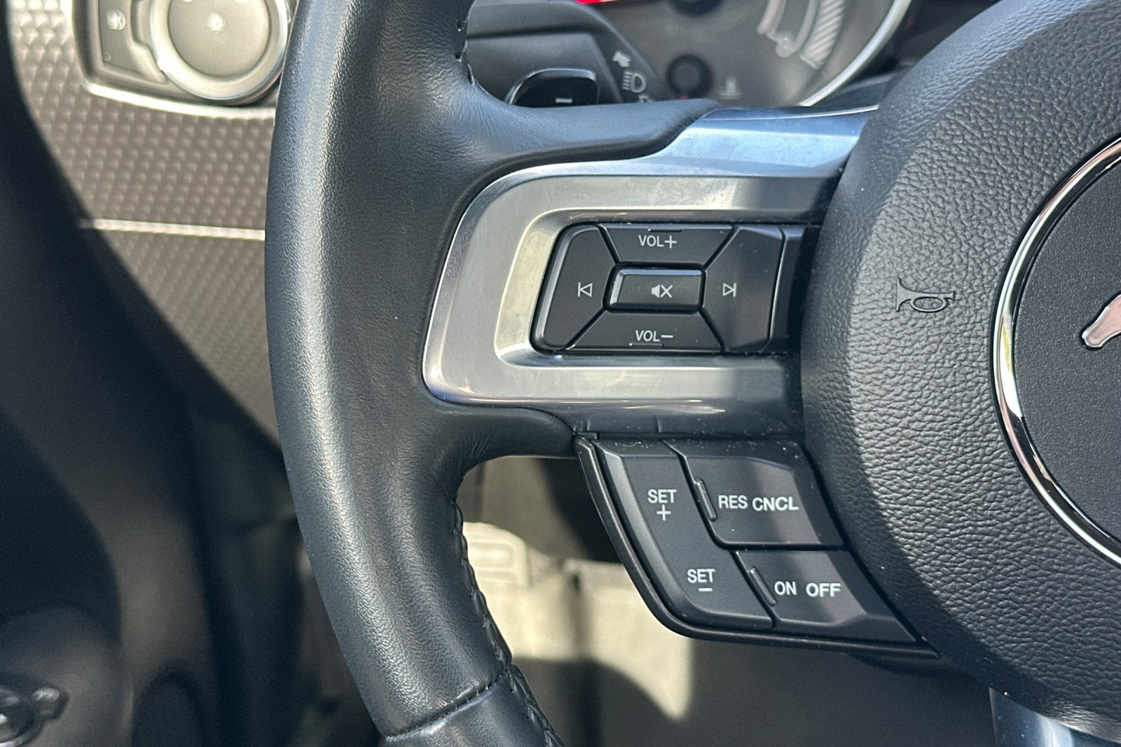 2020 Ford Mustang GT photo 29