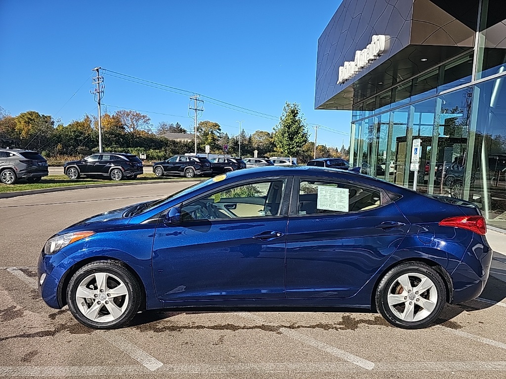 Used 2013 Hyundai Elantra GLS with VIN KMHDH4AE0DU635886 for sale in Menomonee Falls, WI