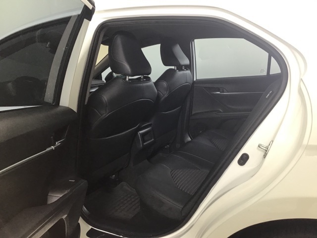 2023 Toyota Camry SE photo 19