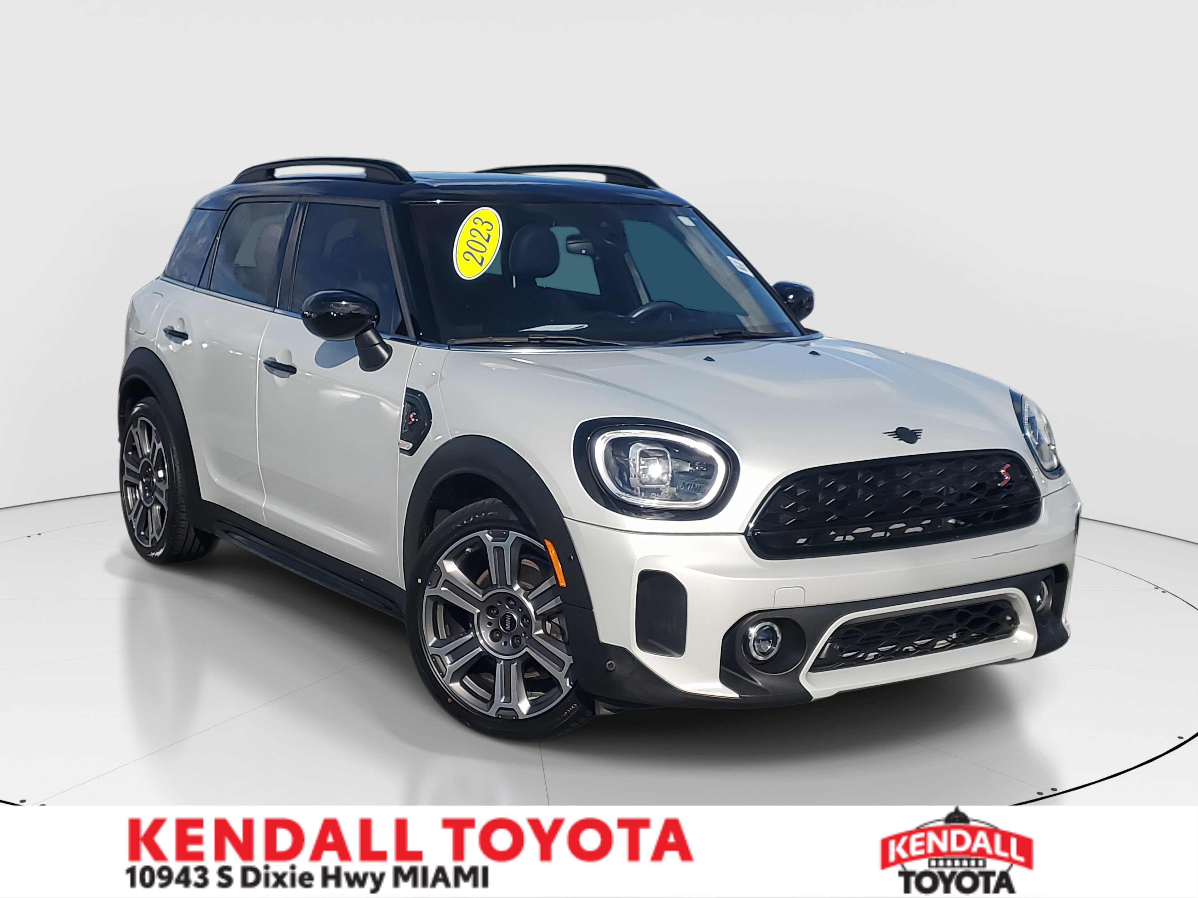 2023 MINI Countryman S's photo