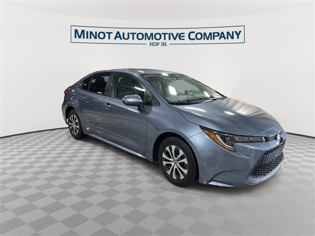 2022 Toyota Corolla Hybrid LE photo 2