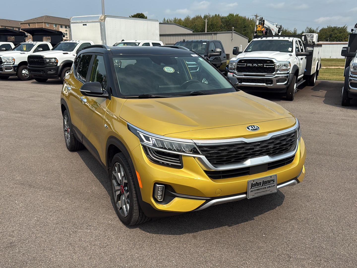 Used 2021 Kia Seltos SX with VIN KNDETCA24M7075599 for sale in Corydon, IN