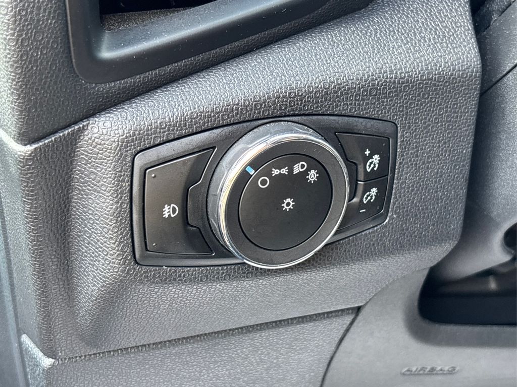 2020 Ford EcoSport SE photo 28