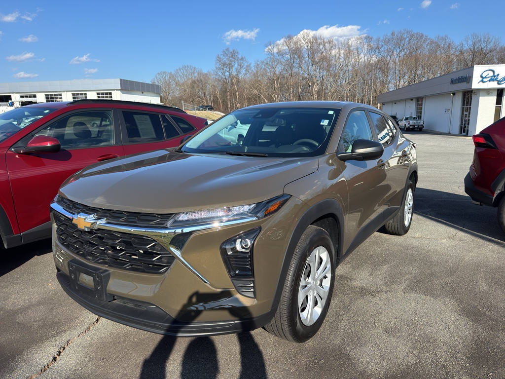 2024 Chevrolet Trax LS