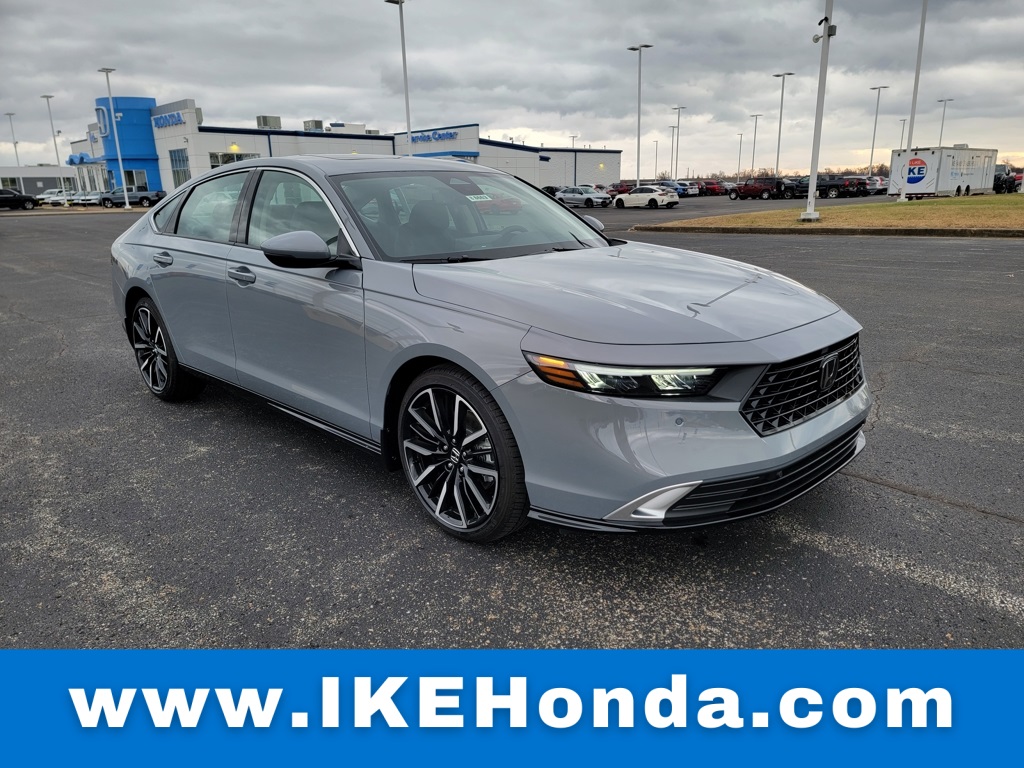 2025 Honda Accord Hybrid Touring's photo