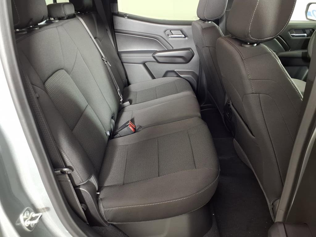2025 Chevrolet Colorado Work Truck LT photo 17