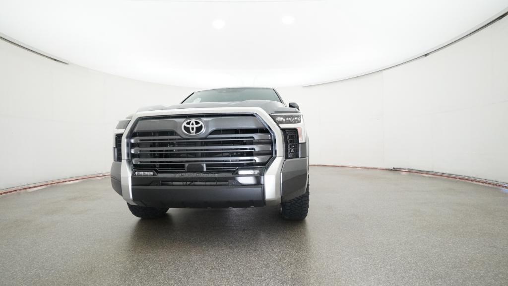 2026 Toyota Tundra Limited CrewMax photo 3