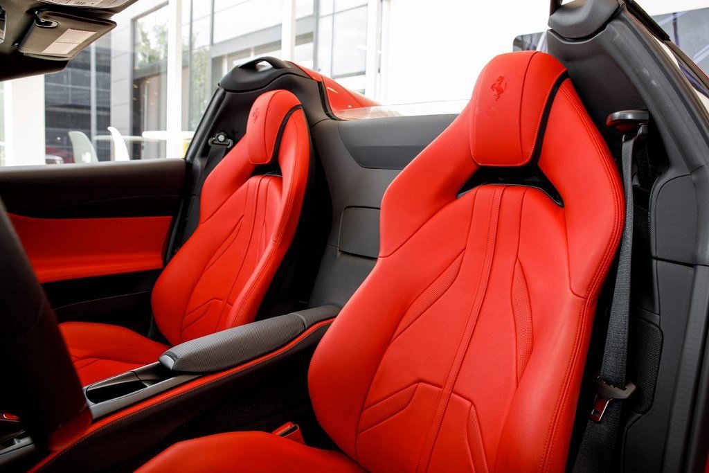 2022 Ferrari 812 GTS photo 11