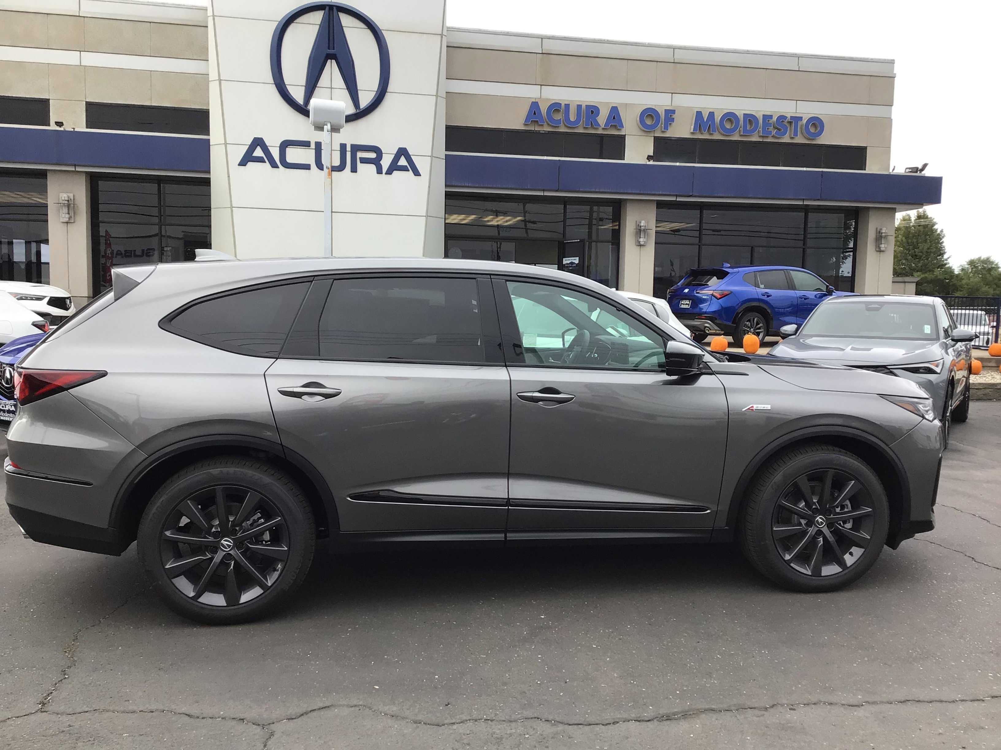 2026 Acura MDX A-Spec Package's photo