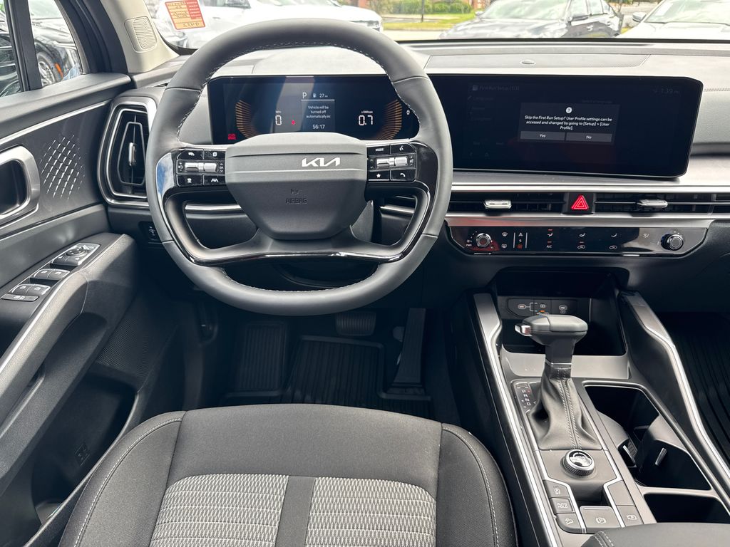 2026 Kia Sorento LX photo 24